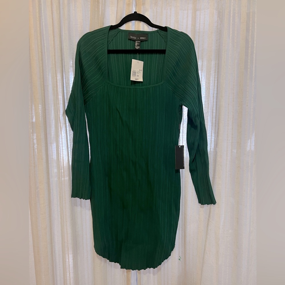 green ribbed long sleeve bodycon
